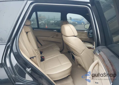 2012 BMW X5 xDrive35I/xDrive35I Premium/xDrive35I Sport Activity z USA, uszkodzony, nr VIN 5UXZV4C52CL751237